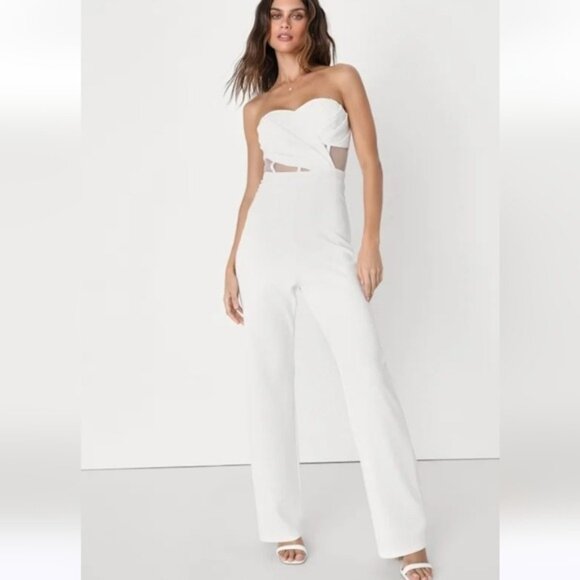 Lulus Surely Stunning Strapless Bustier Jumpsuit Size Small New White Bridal - Picture 1 of 11